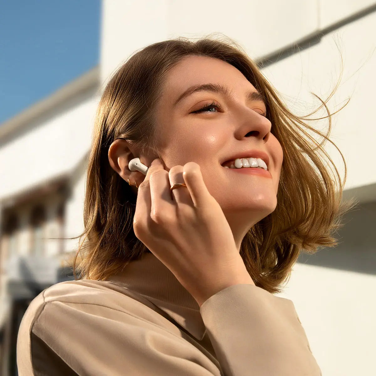 Discover-the-Siawag-BTW73-Premium-Sound-Meets-Exceptional-Value SIAWAG